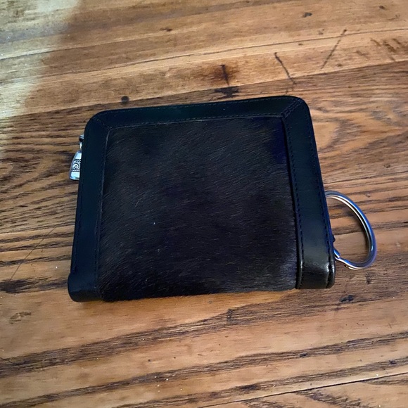 Brighten - Picture 2 of 5